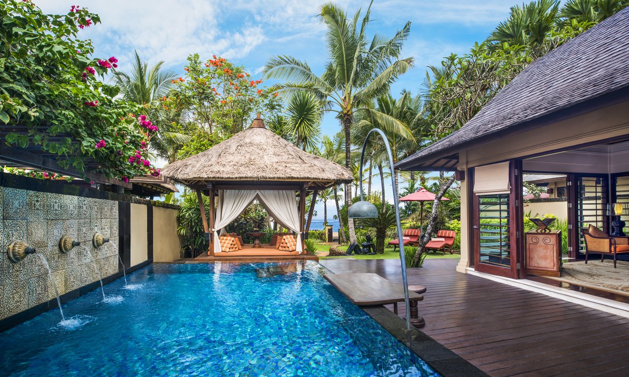 The Strand Villa - The St. Regis Bali Resort - FROSCH Villa Collection